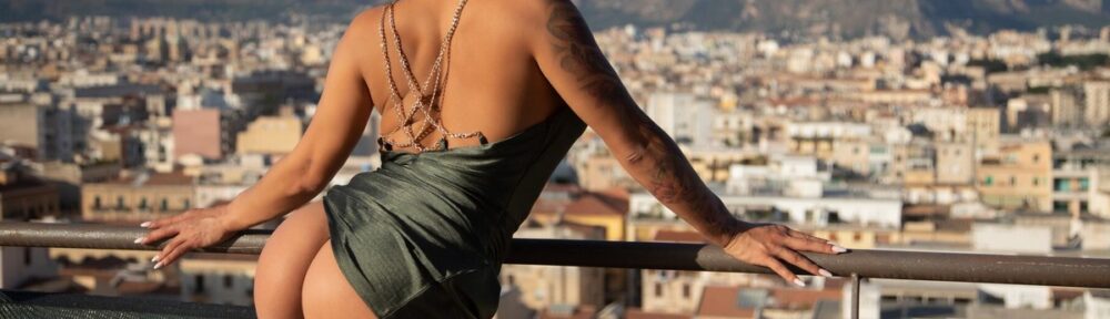 Y no hay olor que iguale tus olores